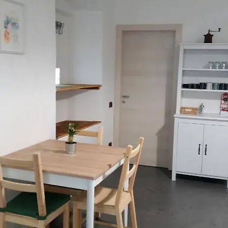 Val Valerna Bed & Breakfast *