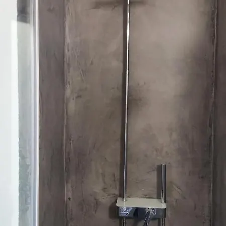 Val Valerna Oda ve Kahvaltı 3*