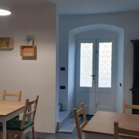 Bed & Breakfast Val Valerna 3*