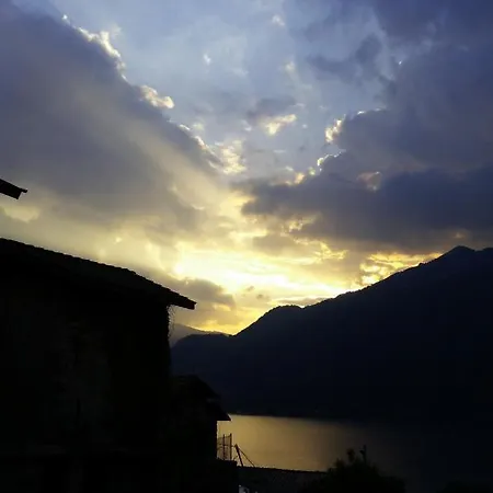 Bed & Breakfast Val Valerna 3*